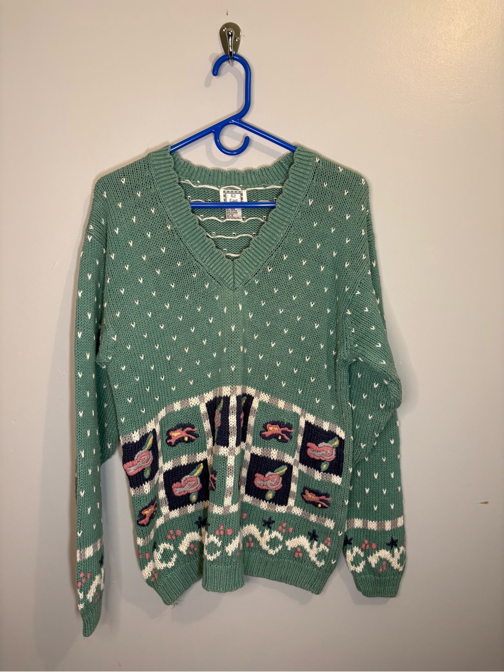 Vintage 62 East Green Pink V-Neck Sweater Floral Heart Knitwear Oversized Soft
